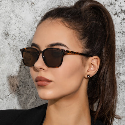 Schlichte Retro-Sonnenbrille für Damen und Herren