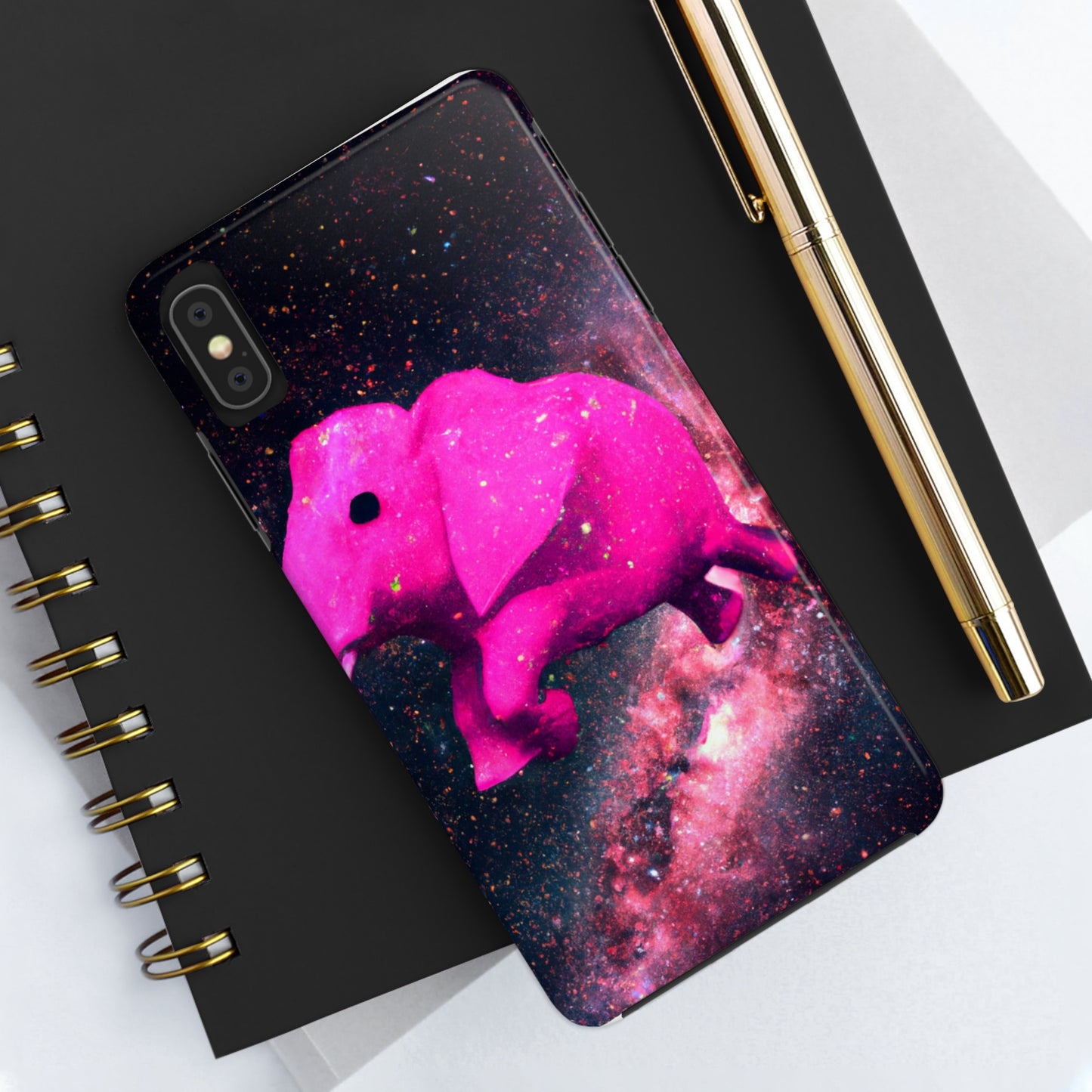 "Majestic Pinkelephant Exploration": las fundas para teléfonos extraterrestres resistentes