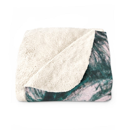 "A Nature-Lover's Ode: Capturing the Splendor of the Wild" - The Alien Sherpa Fleece Blanket