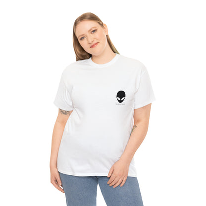 „Eine Licht- und Schattenbeleuchtung“ – Das Alien-T-Shirt