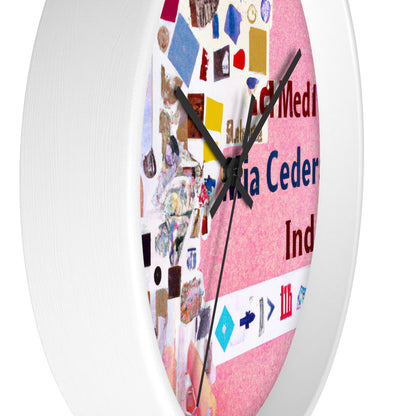 "Construyendo una identidad en línea: un collage de redes sociales" - The Alien Wall Clock