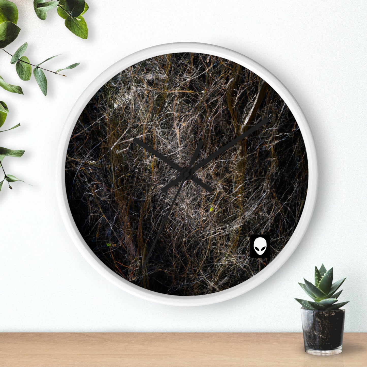 "Un vistazo a la gloria de la naturaleza" - El reloj de pared alienígena