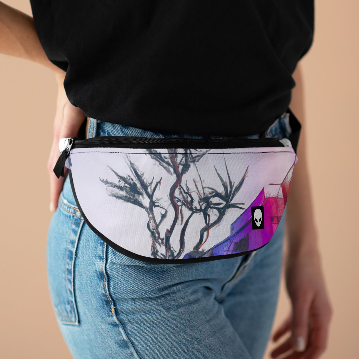 "Explorando fotografías en color" - The Alien Fanny Pack