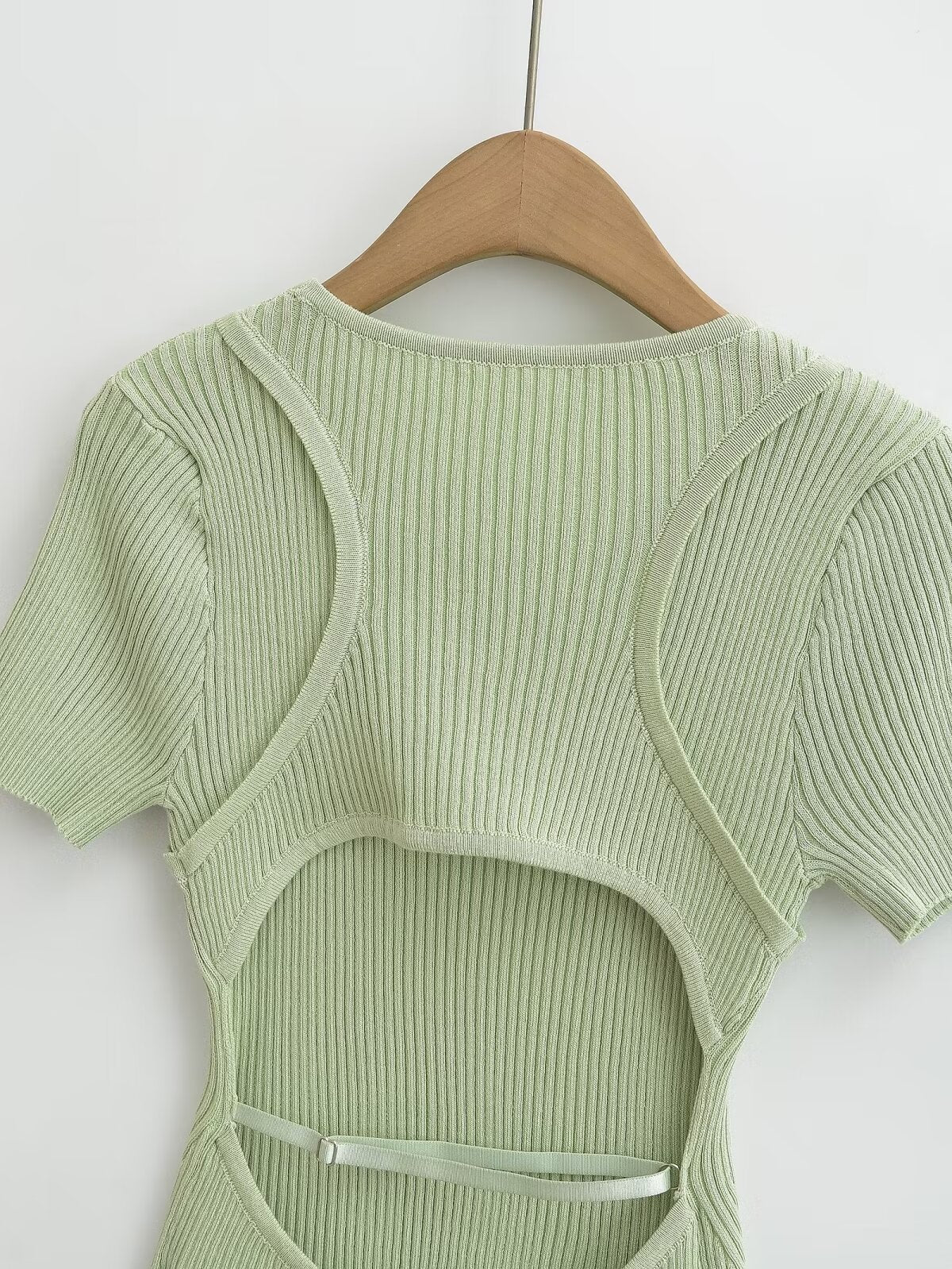 Damenbekleidung: French Back Hollow Out Cutout Kurzarmpullover