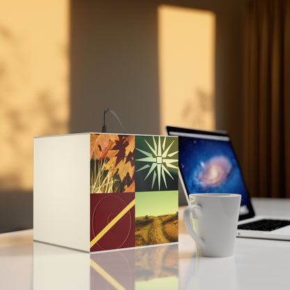 „Eine Reflexion meiner Reise: Eine Collage aus Wachstum und Transformation“ – Die Alien Light Cube Lampe