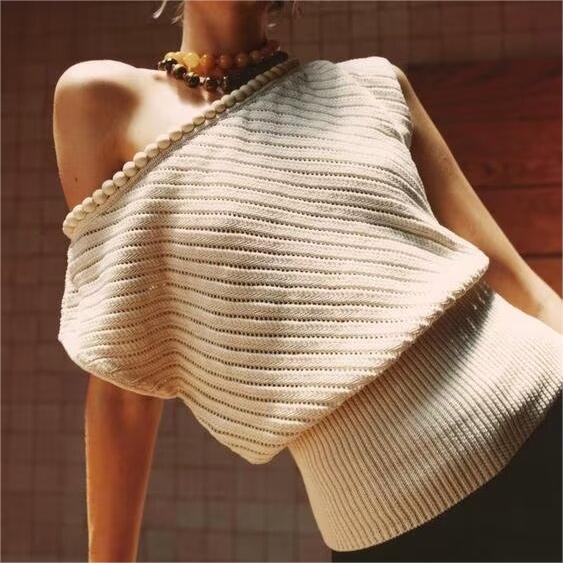 Women Round Neck Ball Decoration Jacquard Mesh Sweater Top Waist Tight