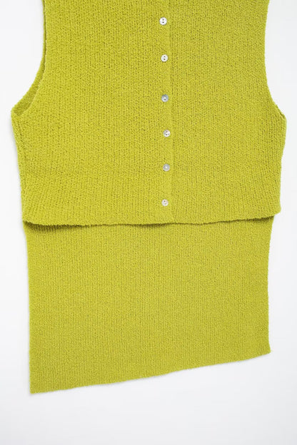 Women Women Back Button Plain Stitch Top