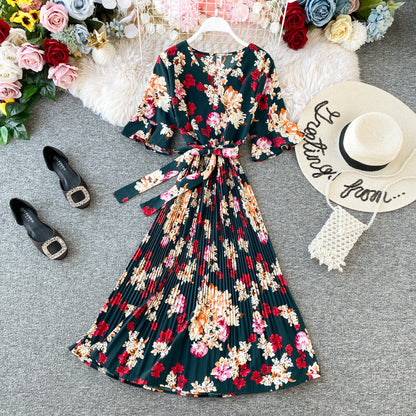 Vestido plisado de manga corta, novedad de verano, vestido largo Retro elegante de gasa con estampado, cuello en V, manga acampanada, ceñido a la cintura