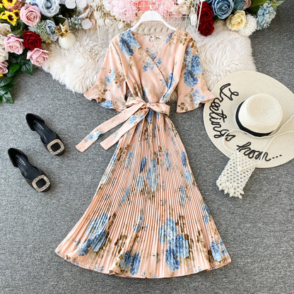 Pleated Dress Short Sleeve Summer New Retro Elegant Chiffon Printed V-neck Bell Sleeve Waist-Tight Slimming Maxi Dress