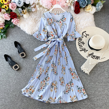 Pleated Dress Short Sleeve Summer New Retro Elegant Chiffon Printed V-neck Bell Sleeve Waist-Tight Slimming Maxi Dress