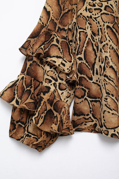 Fabricantes de ropa para mujer Camisa con estampado de leopardo y cuello en V para mujer Top holgado de manga larga con volantes