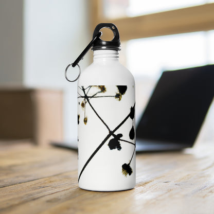 "A Light and Shadow Illumination" - The Alien Stainless Steel Water Bottle