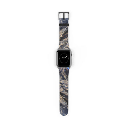 Nature in Splendor: Combining Photography with Digital Artistry - The Alien Watch Band for Apple Watch