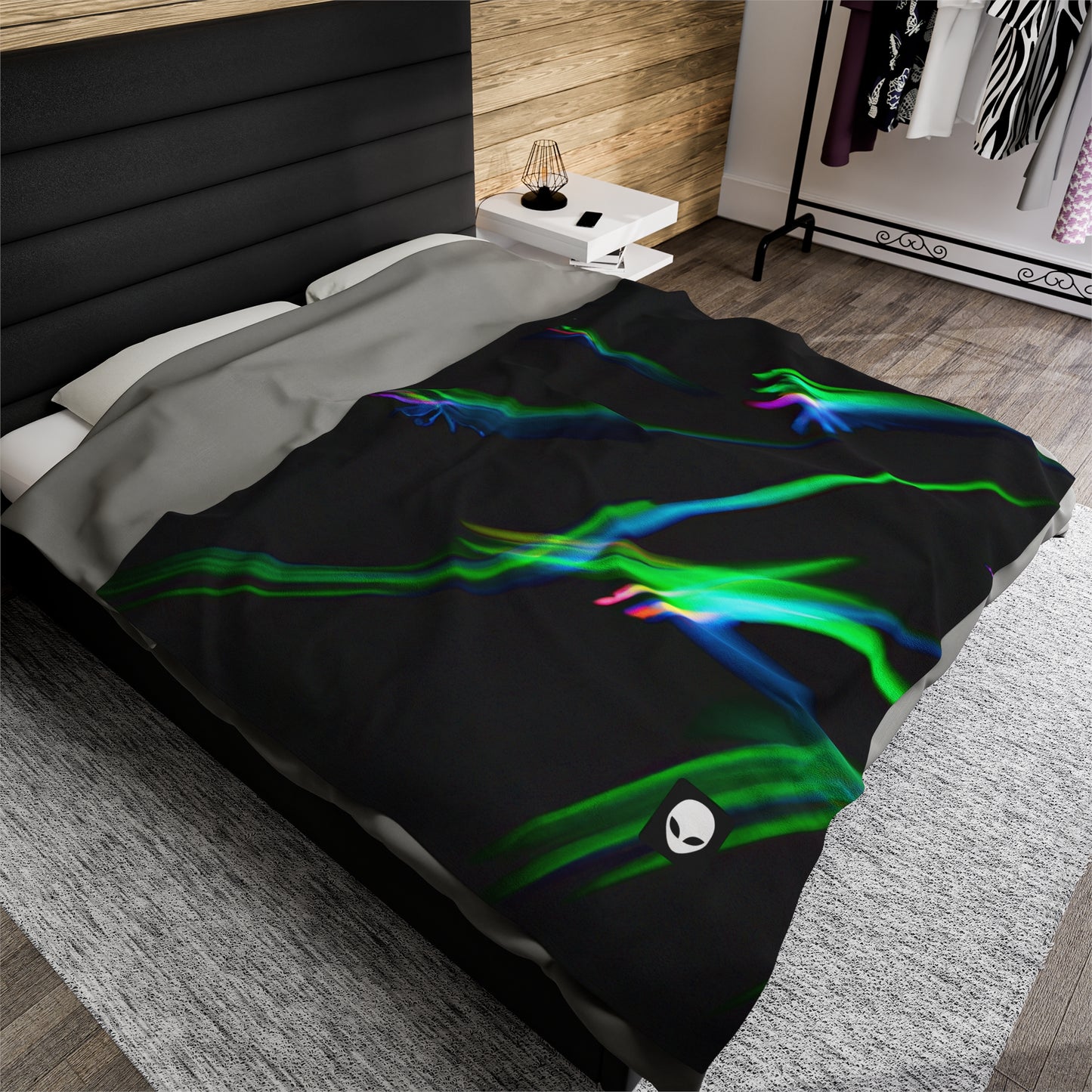 "Illuminated Splendor" - The Alien Velveteen Plush Blanket