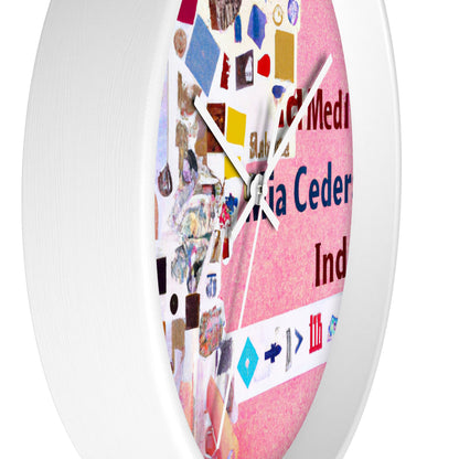 "Construyendo una identidad en línea: un collage de redes sociales" - The Alien Wall Clock