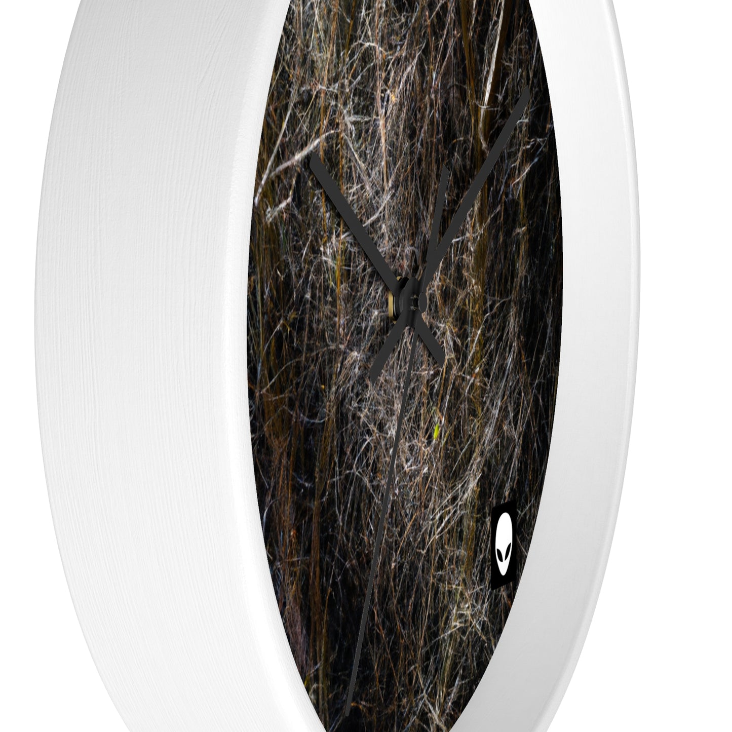 "A Glimpse of Nature's Glory" - The Alien Wall Clock