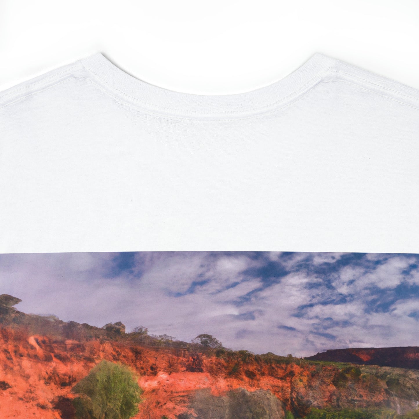 "Capturing Nature's Beauty: Crafting an Iconic Landscape in Vibrant Art" - The Alien T-shirt