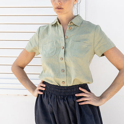 Camisa de manga corta para mujer, camisa informal de Color sólido de nicho de primavera y verano, Top corto ajustado de lino y algodón con dos bolsillos