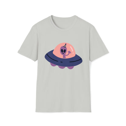 Starship Serenity – The Alien Unisex Softstyle T-Shirt