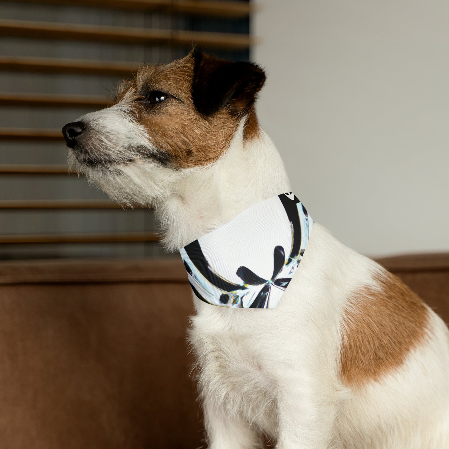 "Fusionando perspectivas: creando una representación visual dinámica" - The Alien Pet Bandana Collar