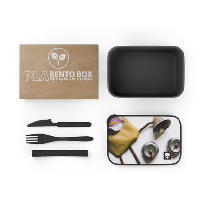 "Exploring the Subconscious Through the Manipulation of Reality" - The Alien Eco-friendly PLA Bento Box with Band and Utensils