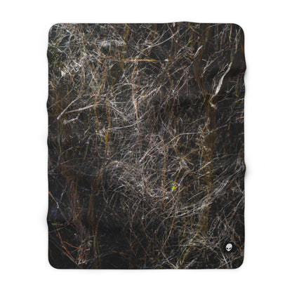 "A Glimpse of Nature's Glory" - The Alien Sherpa Fleece Blanket