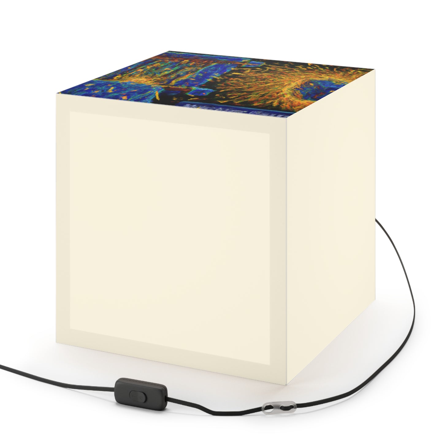 "Attraction Ignited" - The Alien Light Cube Lamp