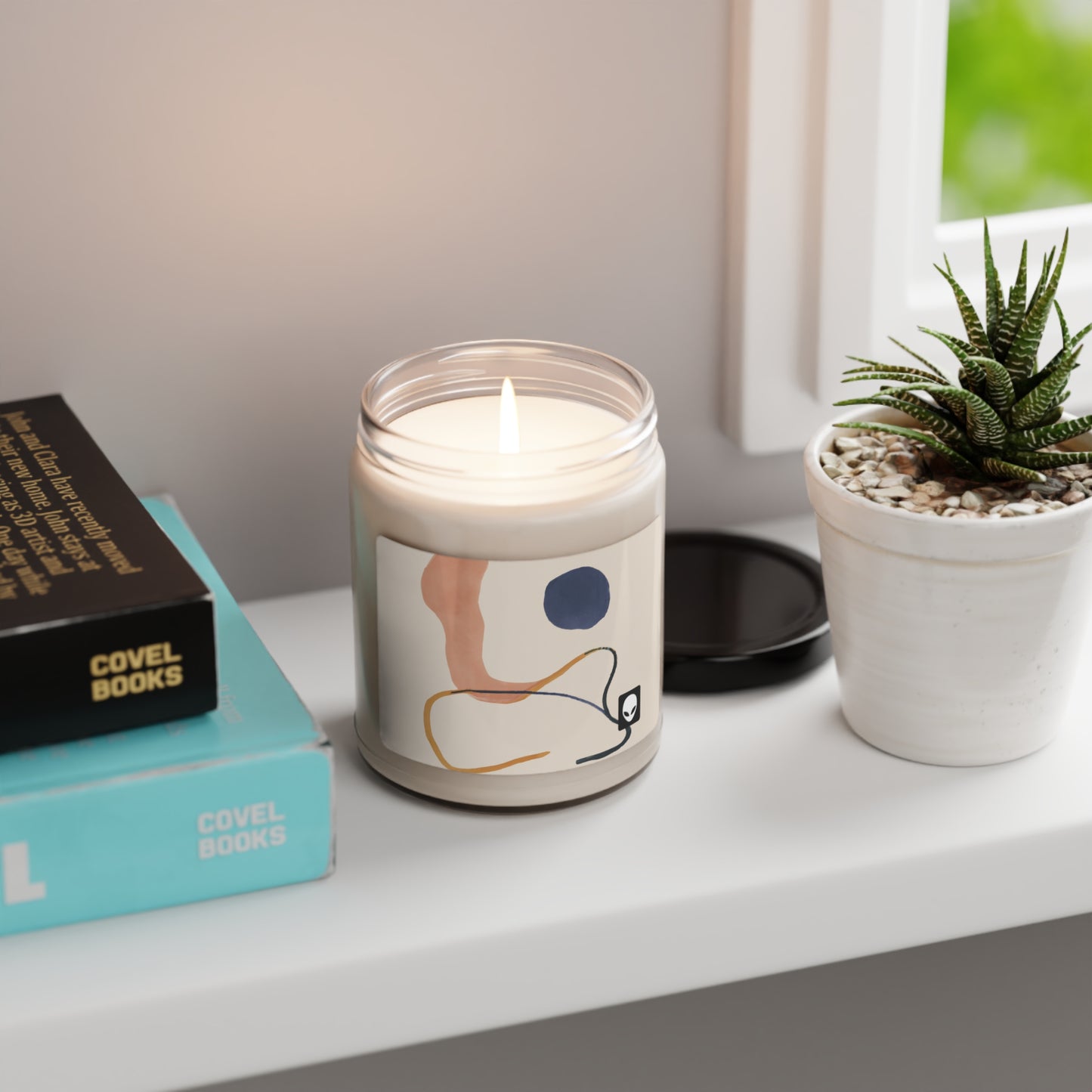 "Geometric Contrast: Exploring Color Through Geometry" - The Alien Eco-friendly Soy Candle