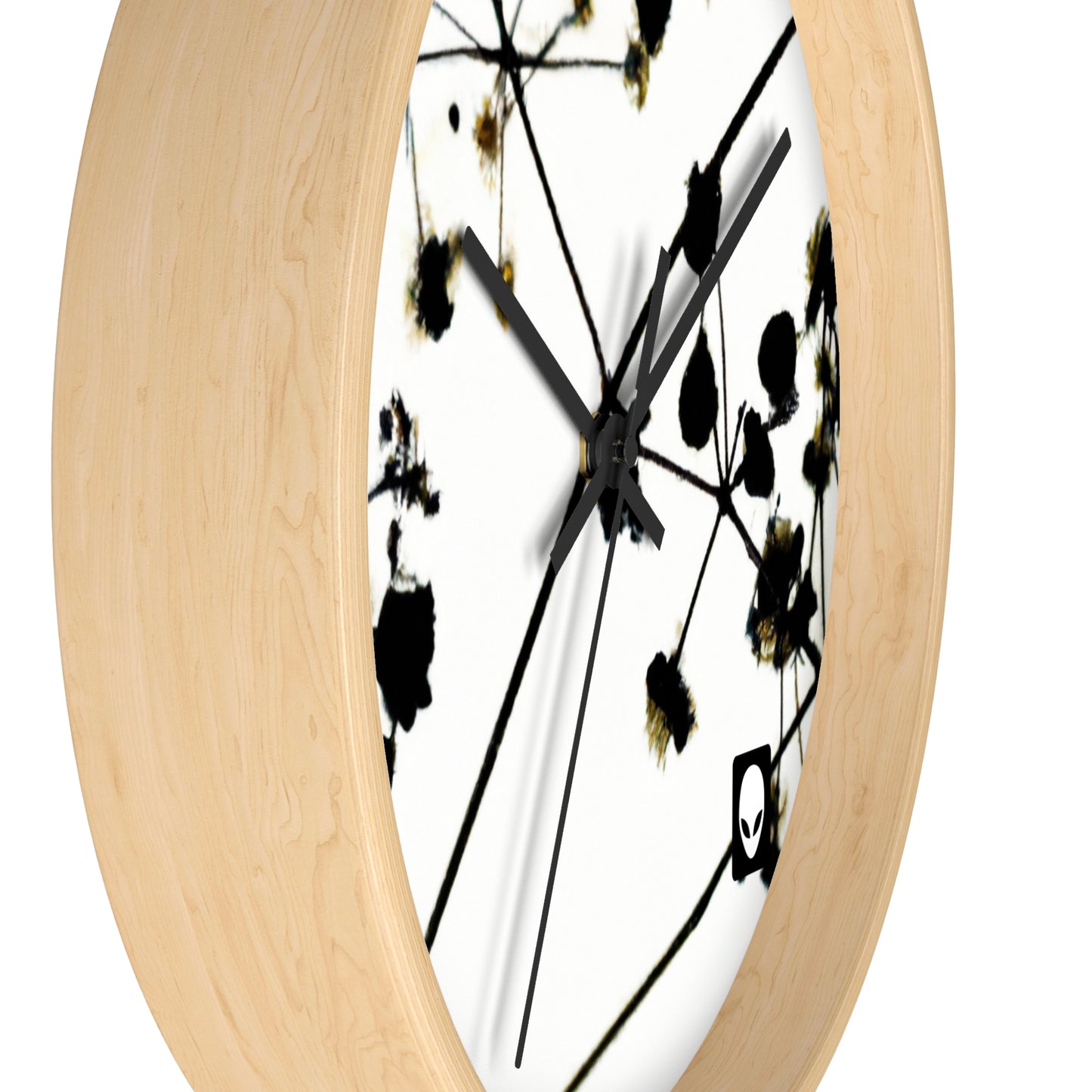 "A Light and Shadow Illumination" - The Alien Wall Clock