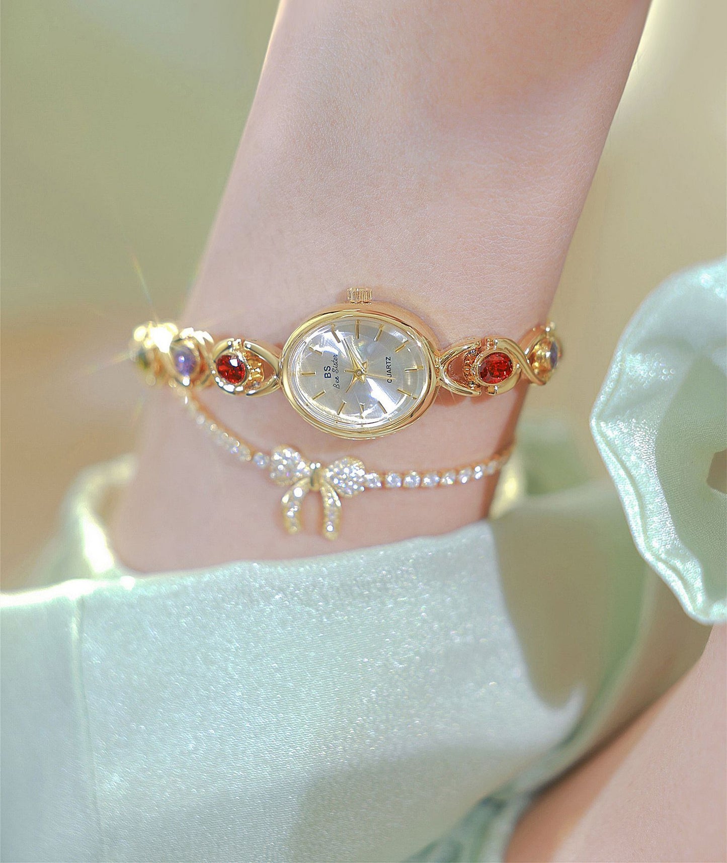 Mid-ancient Fashion Oval Colored Gems Rainbow Light Luxury Watch