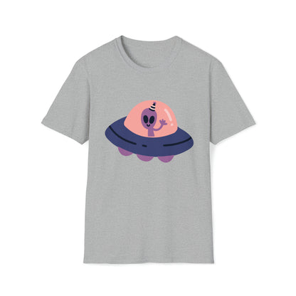 Starship Serenity – The Alien Unisex Softstyle T-Shirt