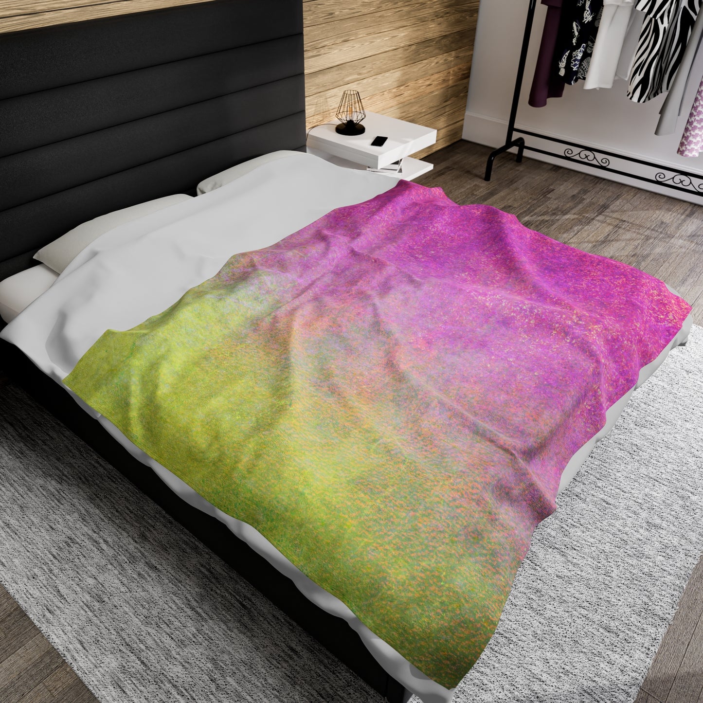 Gilded Graffiti - The Alien Velveteen Plush Blanket