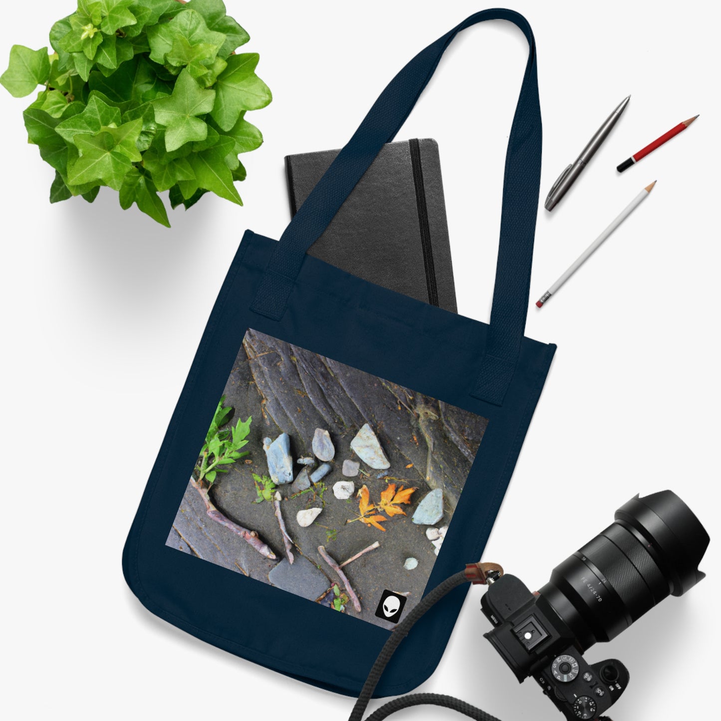 "Elementos de la naturaleza: creación de un paisaje creativo" - The Alien Eco-friendly Tote Bag