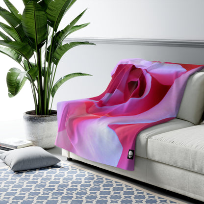 "Blissful Blooms: The Delicate Beauty of Nature" - The Alien Sherpa Fleece Blanket