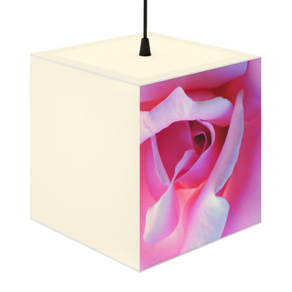 „Blissful Blooms: Die zarte Schönheit der Natur“ – Die Alien Light Cube Lampe