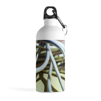 "Abstract Artistry: Constructing Emotion from Common Objects" - The Alien Stainless Steel Water Bottle