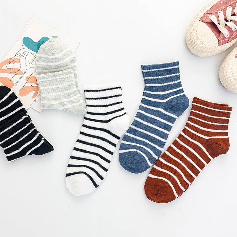 Men's And Women's Thin Mid-tube Socks