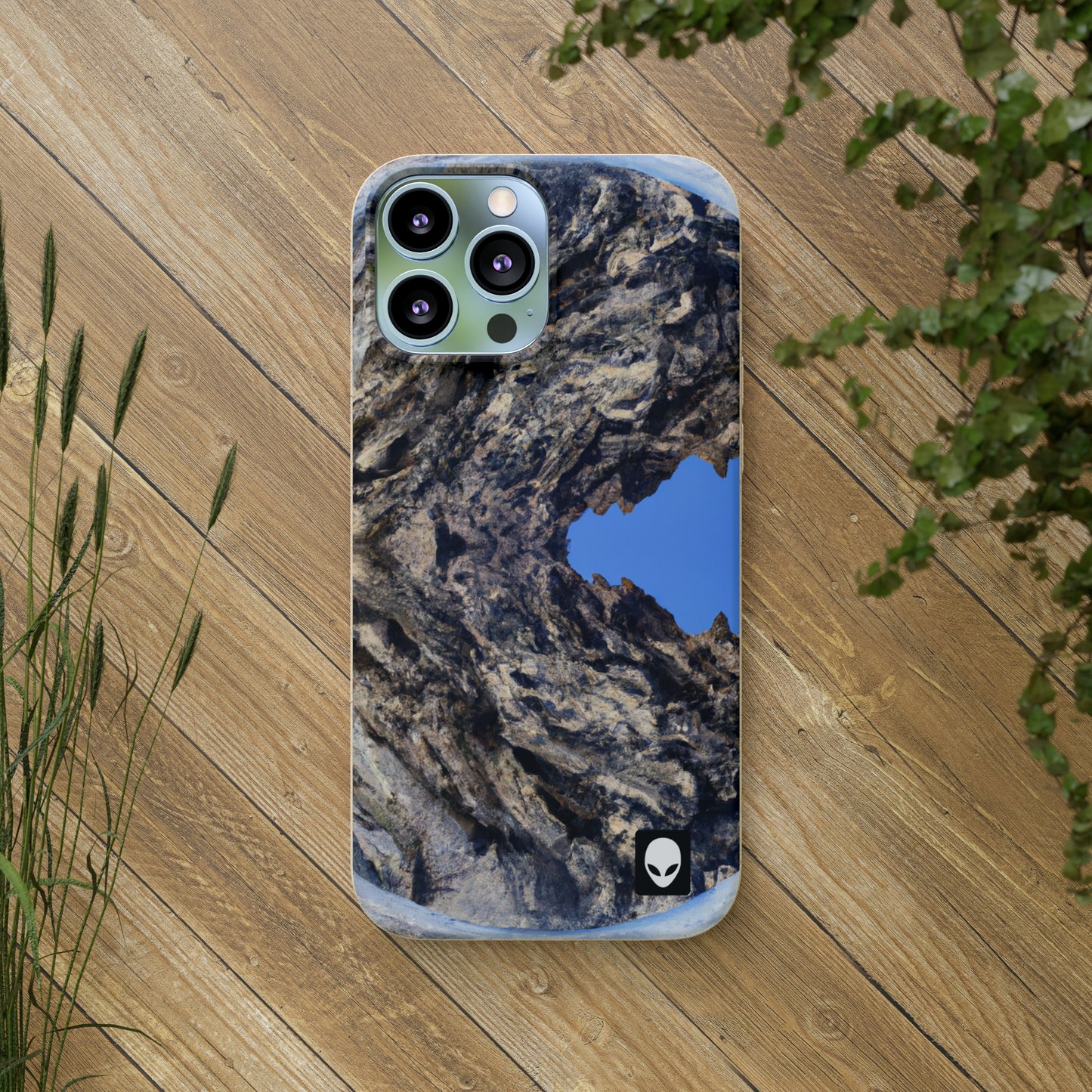 Nature in Splendor: Combining Photography with Digital Artistry - The Alien Eco-friendly Cases