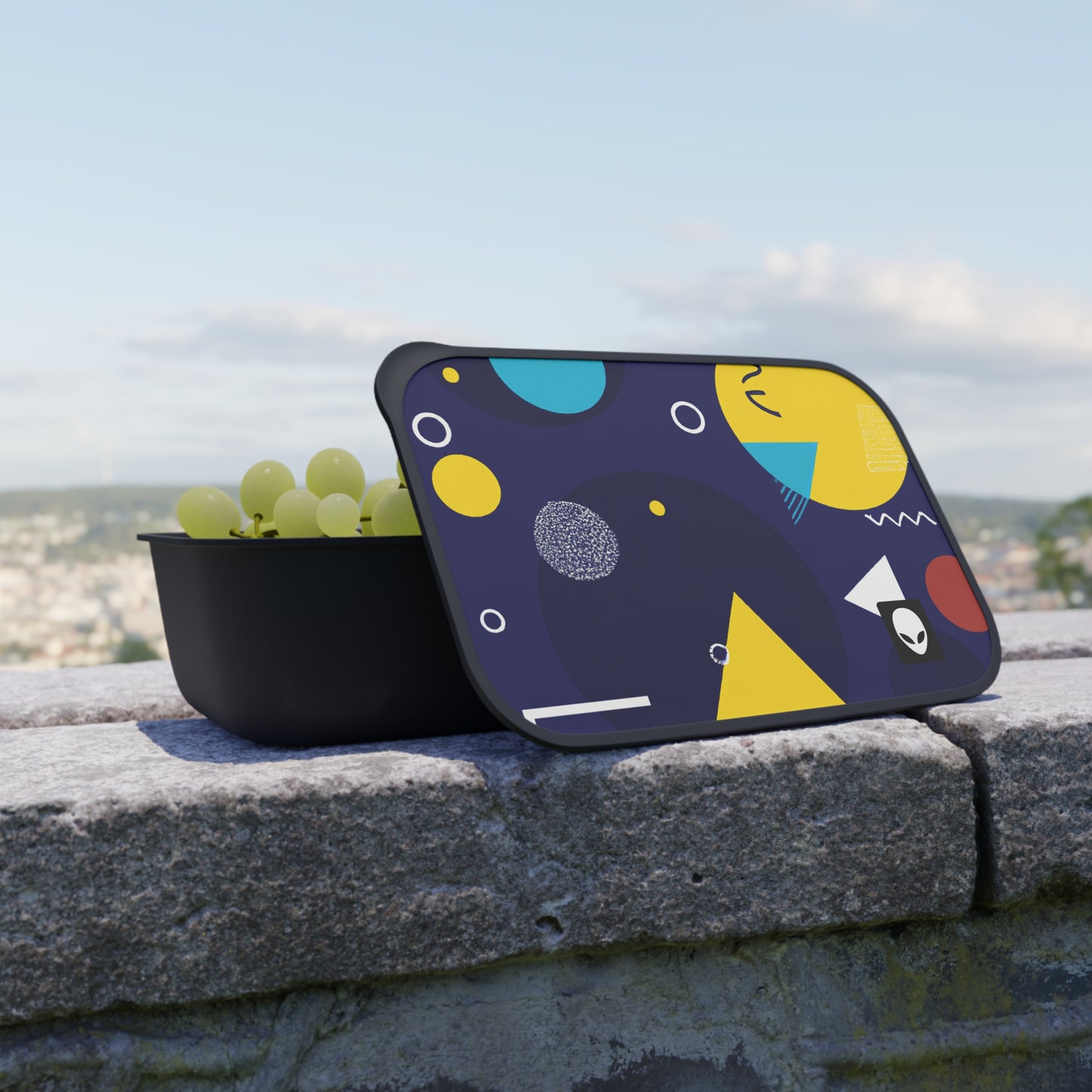 "Geometric Fusion: Bringing Your Vision to Colorful Life" - The Alien Eco-friendly PLA Bento Box with Band and Utensils