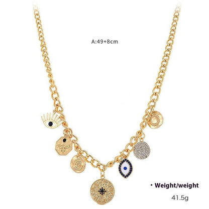 Collar con colgante en relieve de diamantes Mystic Coin para mujer