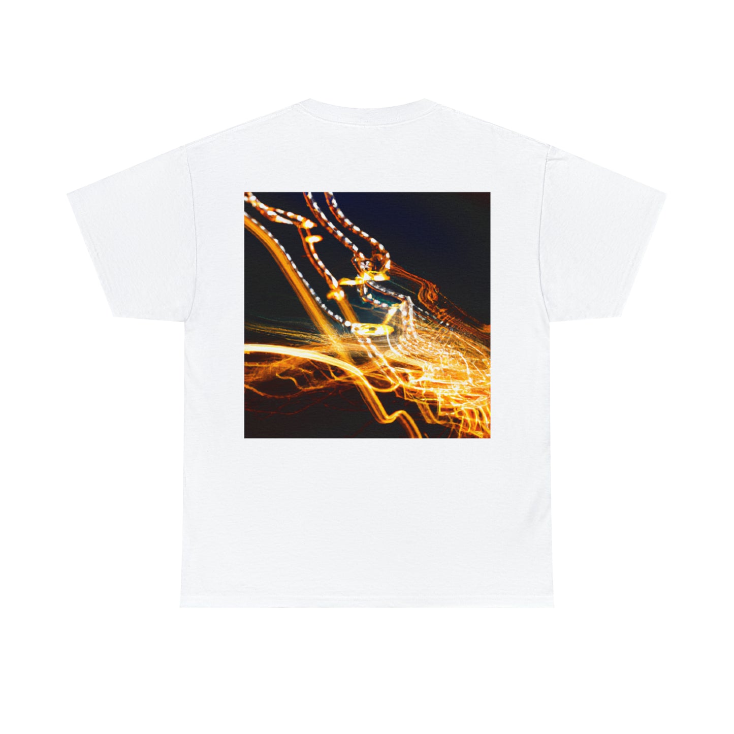 „Chaotic Disruption: An Abstract Exploration“ – Das Alien-T-Shirt