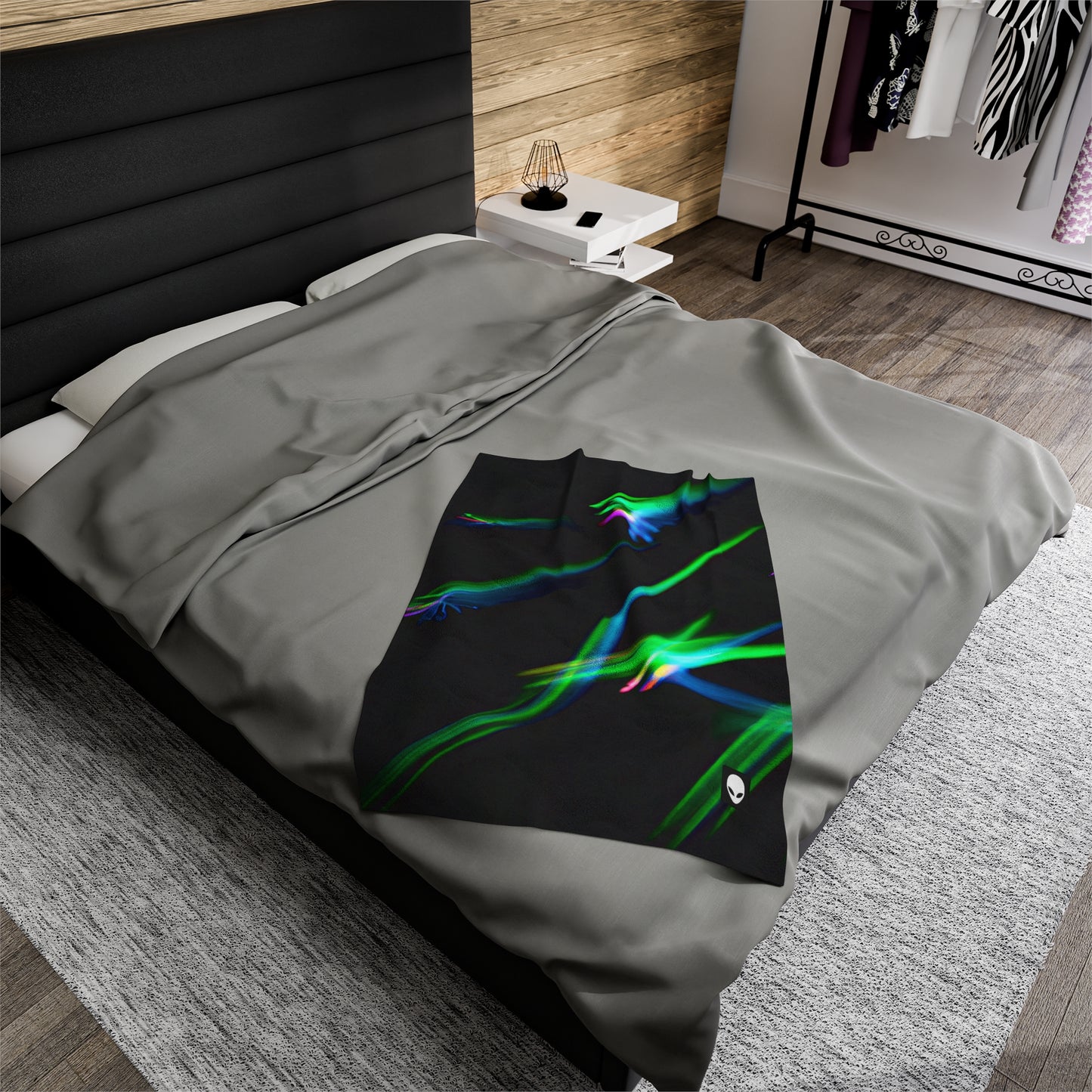 "Illuminated Splendor" - The Alien Velveteen Plush Blanket