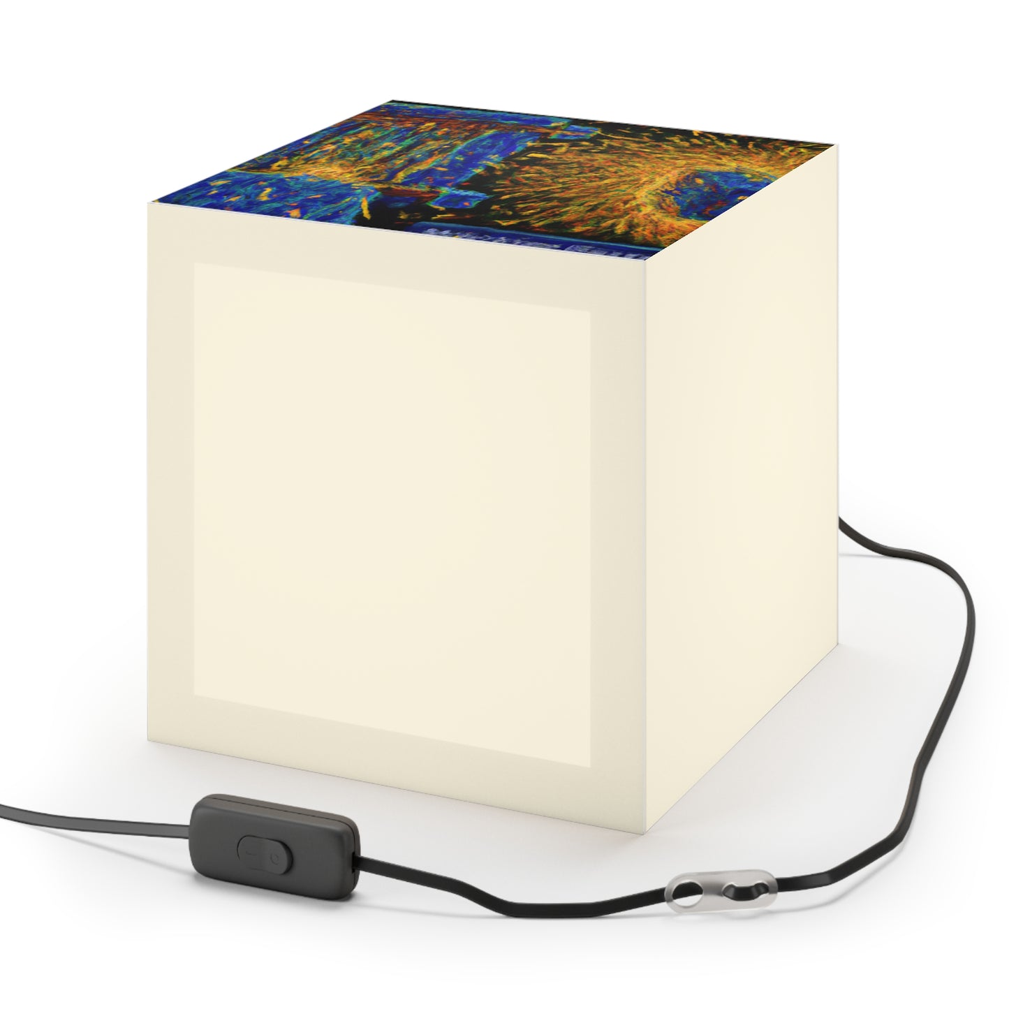 "Attraction Ignited" - The Alien Light Cube Lamp