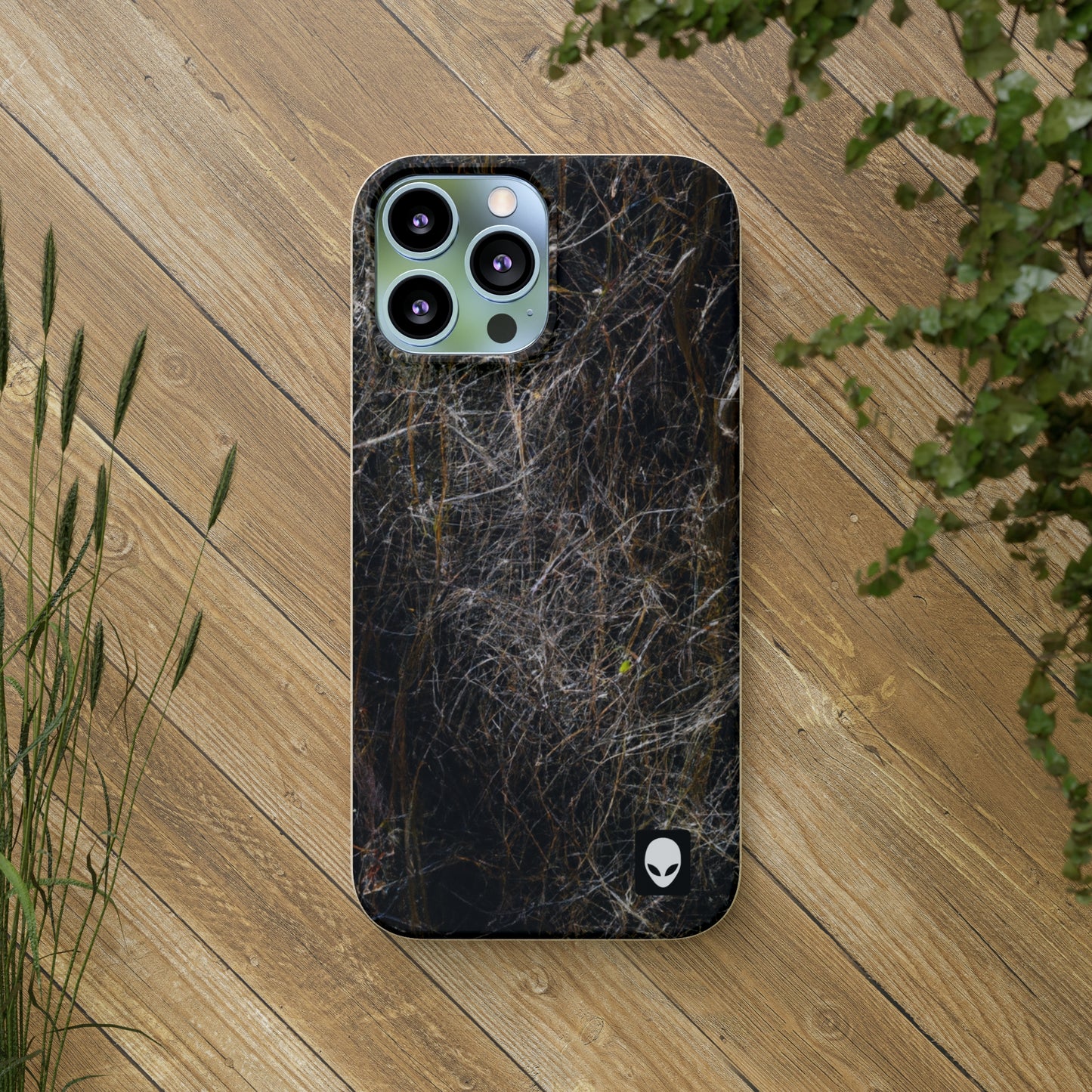 "A Glimpse of Nature's Glory" - The Alien Eco-friendly Cases