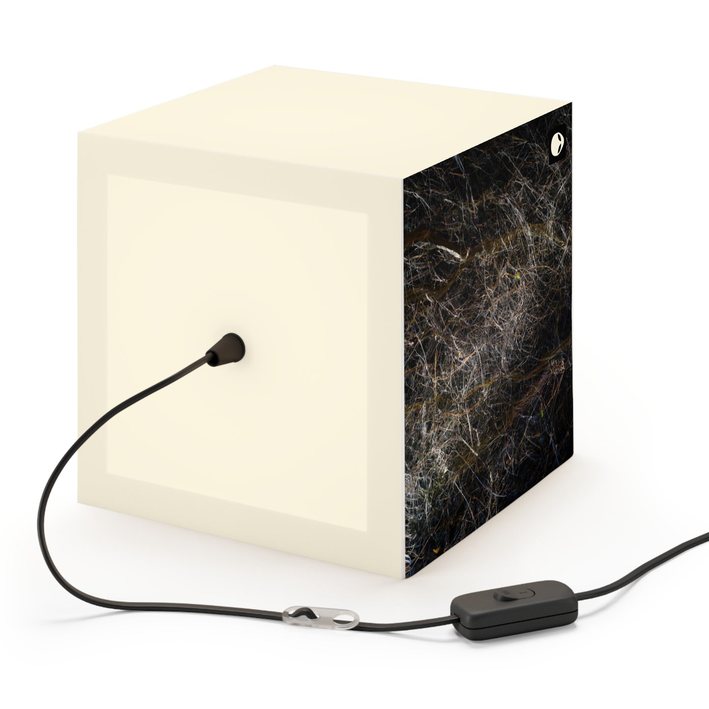 "A Glimpse of Nature's Glory" - The Alien Light Cube Lamp