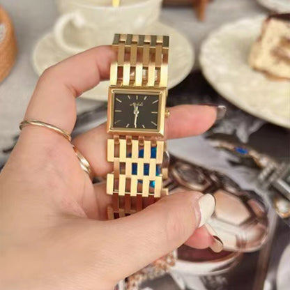 Reloj cuadrado de acero ahuecado con personalidad de moda y esfera grande para mujer