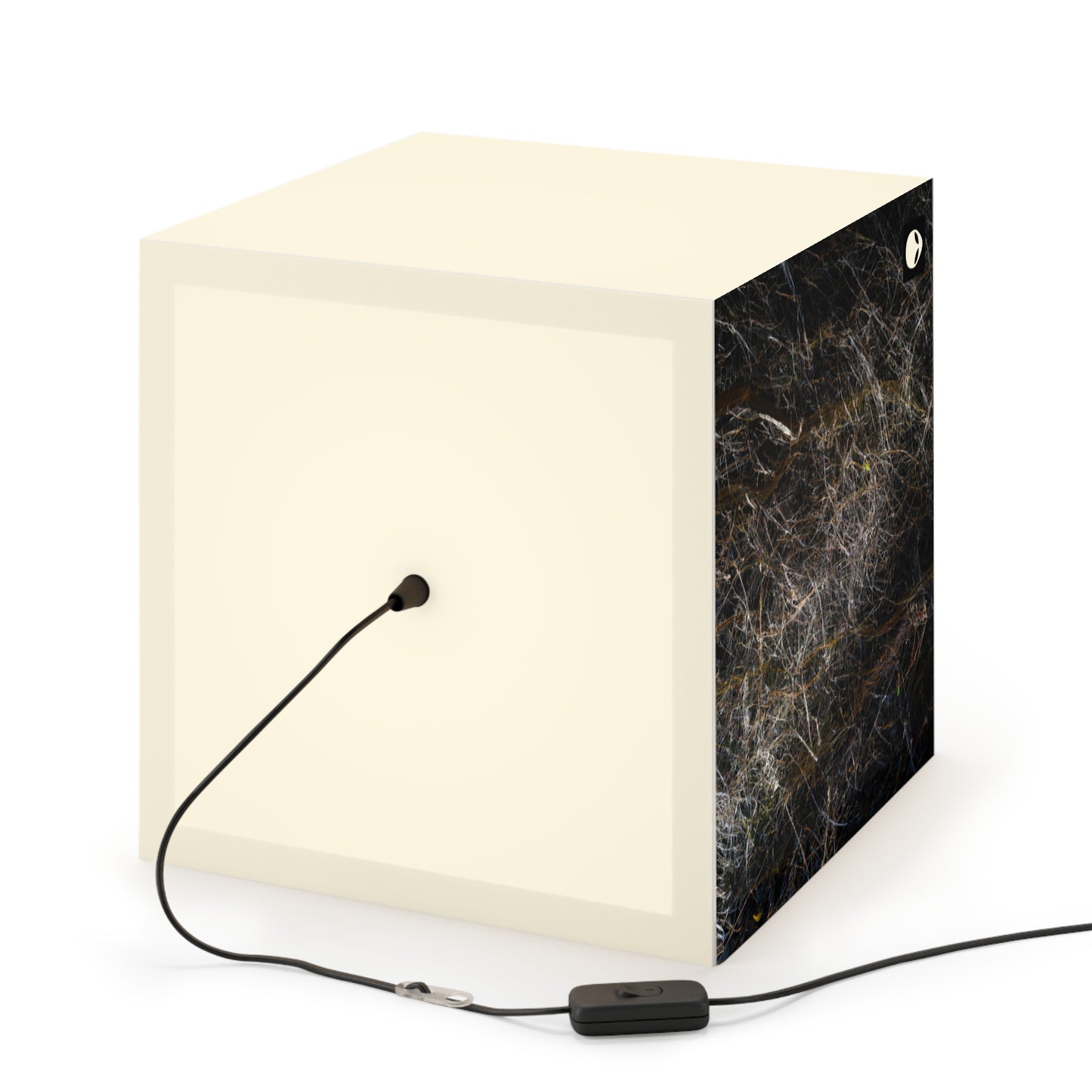 "A Glimpse of Nature's Glory" - The Alien Light Cube Lamp