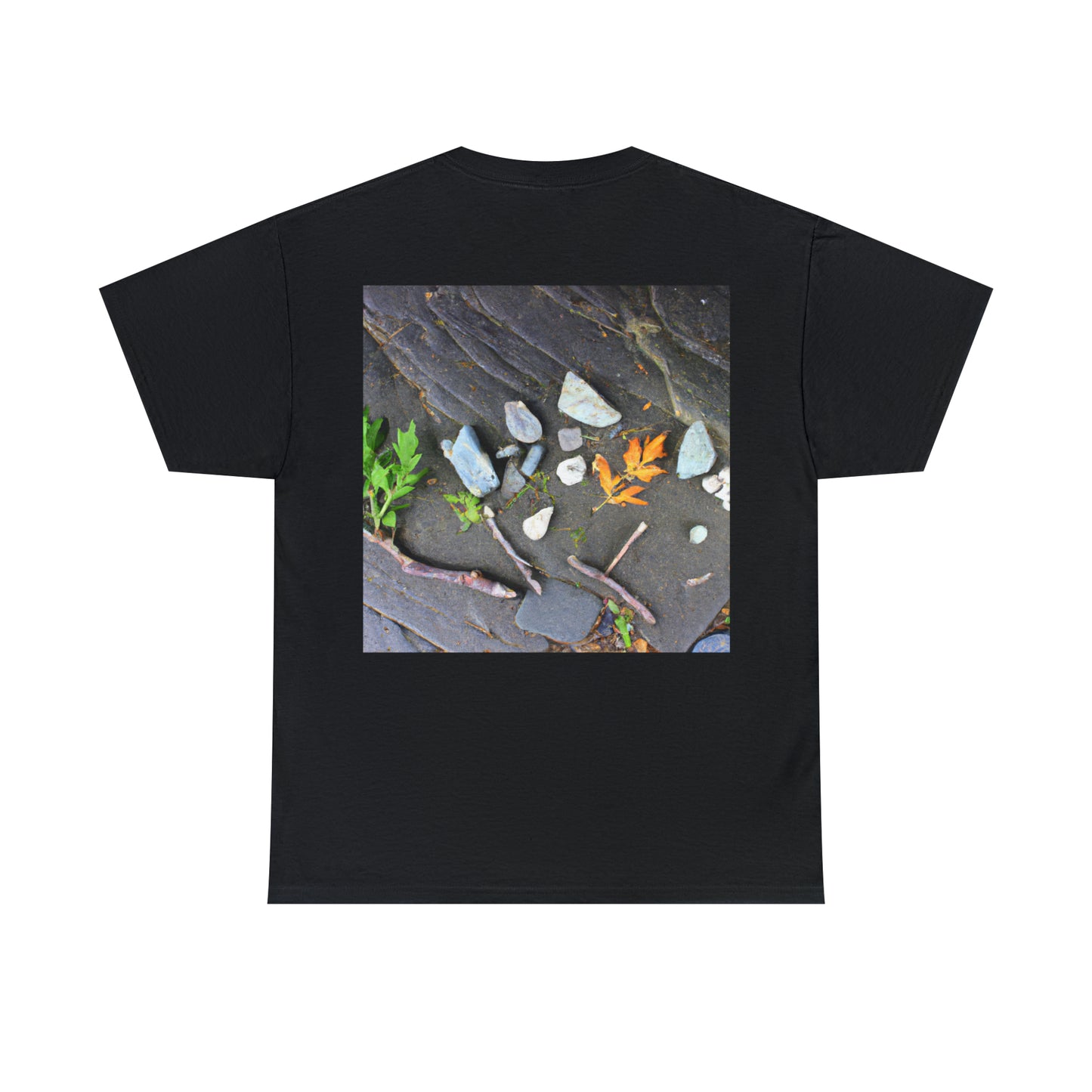 „Elemente der Natur: Gestaltung einer kreativen Landschaft“ – Das Alien-T-Shirt