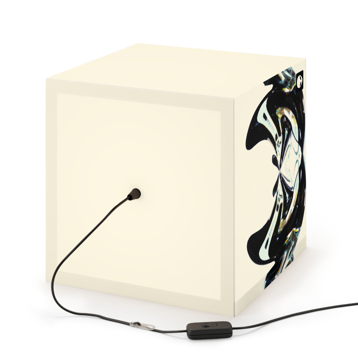 "Merging Perspectives: Crafting a Dynamic Visual Representation" - The Alien Light Cube Lamp