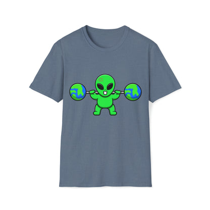 Travesía Lunar - The Alien Unisex Softstyle T-Shirt